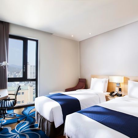 Travelodge Myeongdong Euljiro Seoul Exterior photo