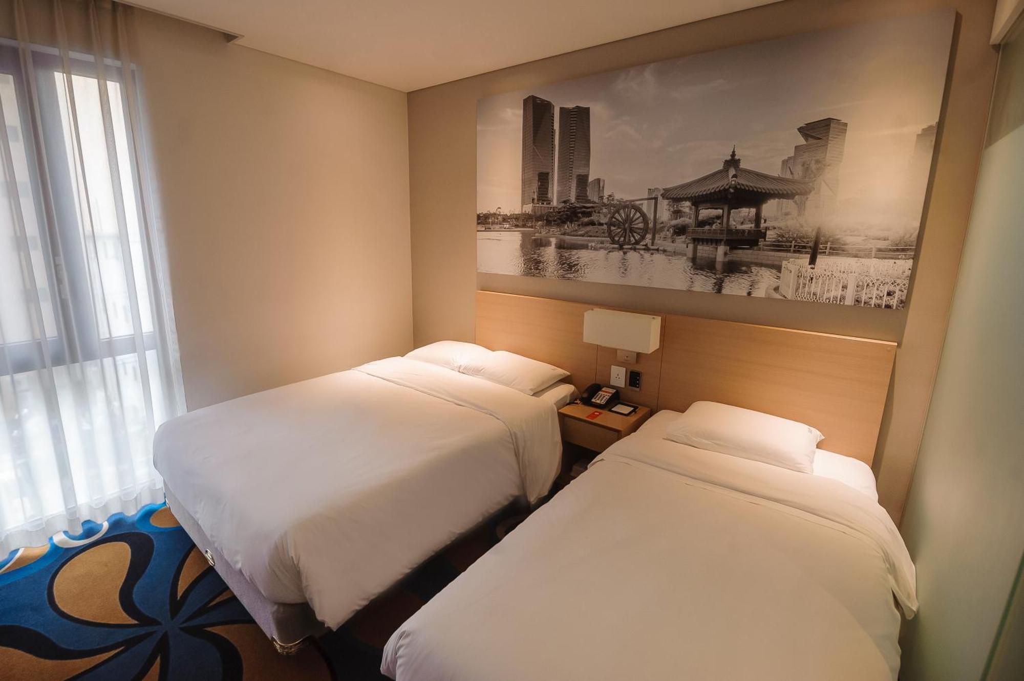 Travelodge Myeongdong Euljiro Seoul Room photo