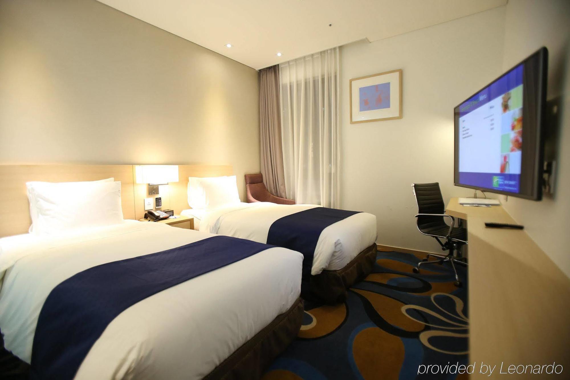 Travelodge Myeongdong Euljiro Seoul Exterior photo